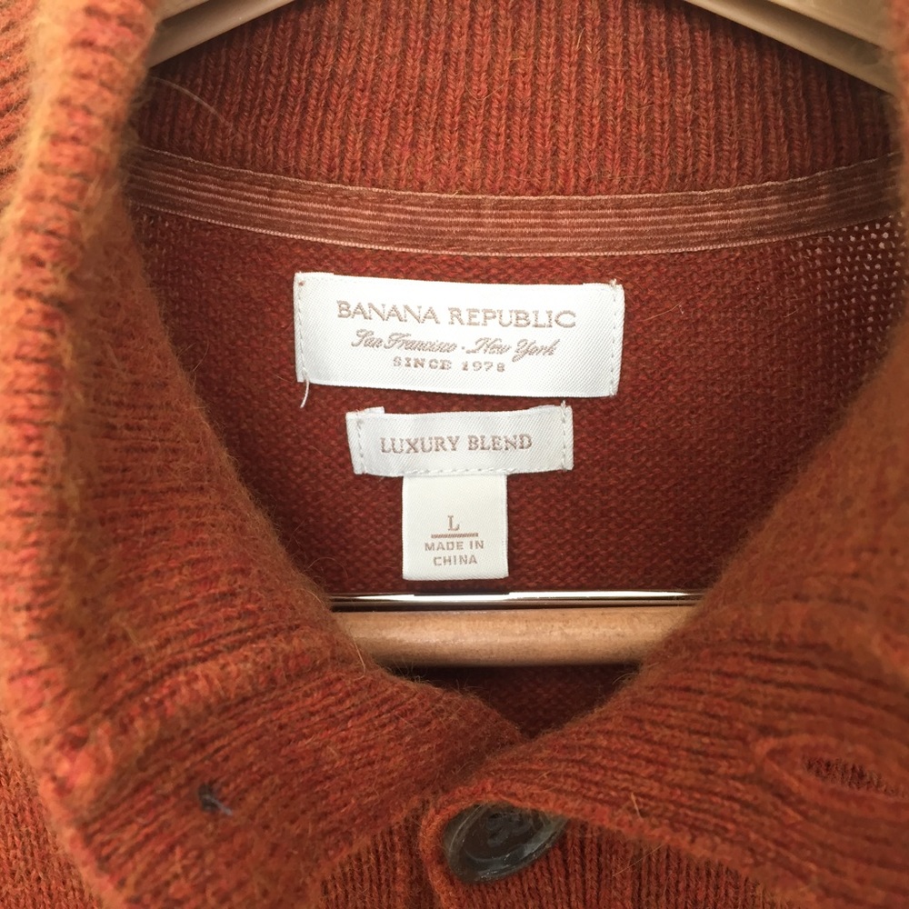 Banana Republic Luxury, Mens Button Up Collared Sweater, Chestnut, Like New, L